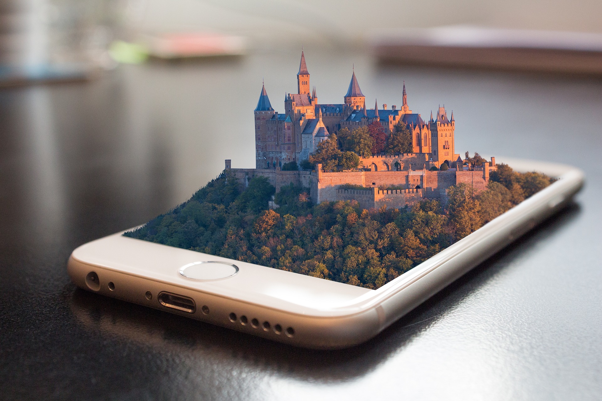 mobile-phone-gabc13cb66_1920